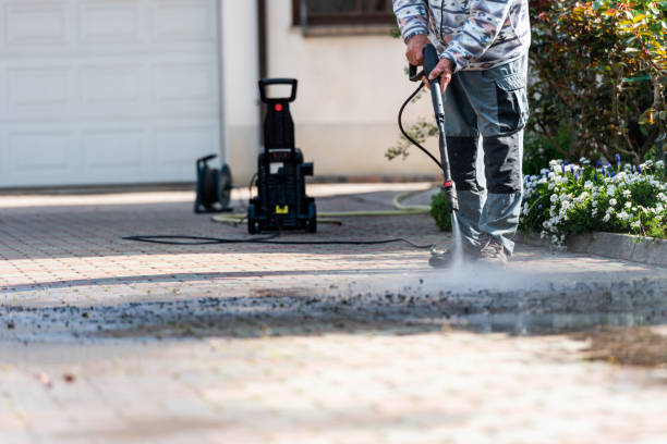 Best Garage Pressure Washing  in Dewart, PA